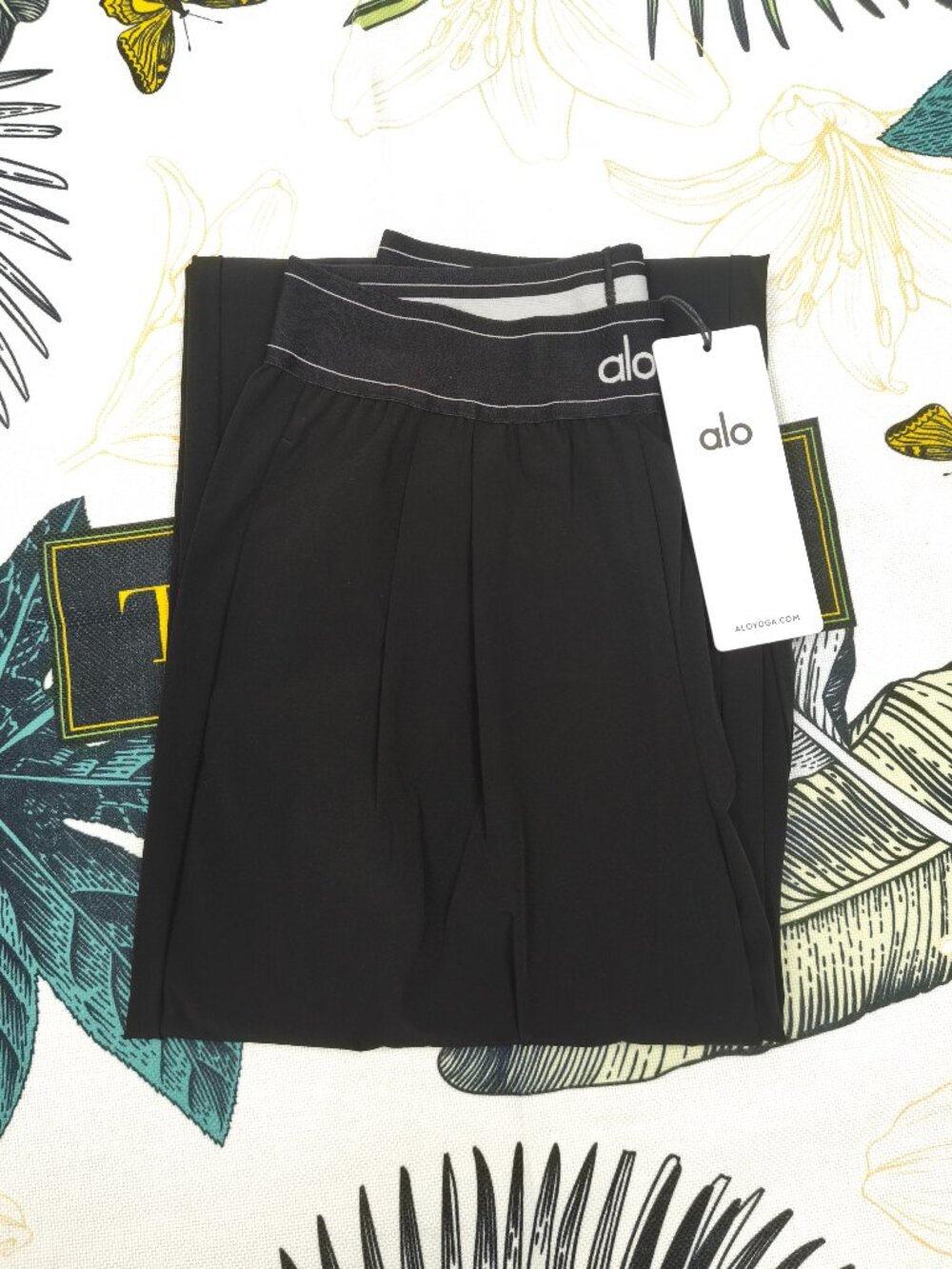 🖤Alo Yoga Suit Up Trousers Black Wide-Leg Pants Quiet Luxury Regular🍸 - Picture 6 of 8